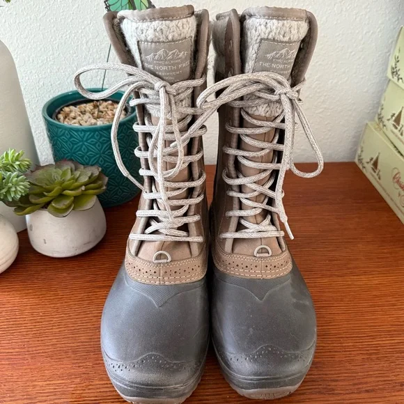 The North Face Women's Shellista Boots - Picture 1 of 6